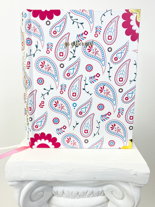 Go Getter Undated Daily Planner - Pretty Paisley